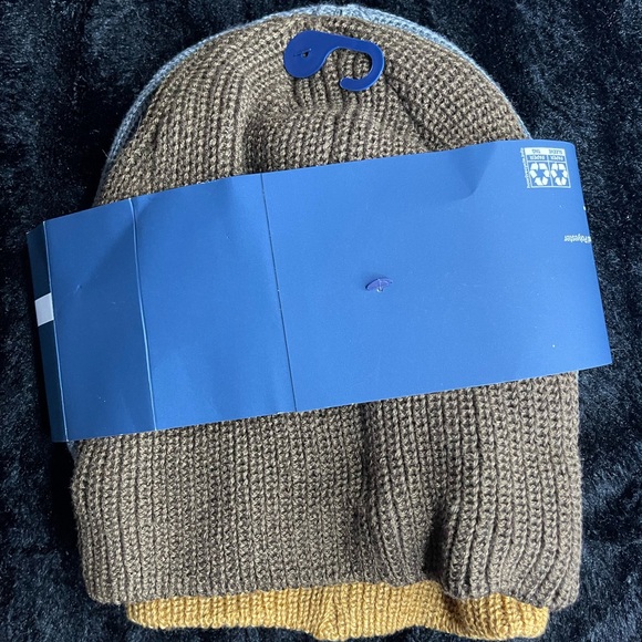 George Everyday Beanie. 3 pack - Picture 2 of 4